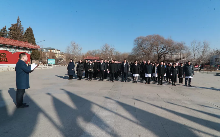 pa集团官网集团党委 温泉集团党委联合举办“迁新址启征程”主题党日活动