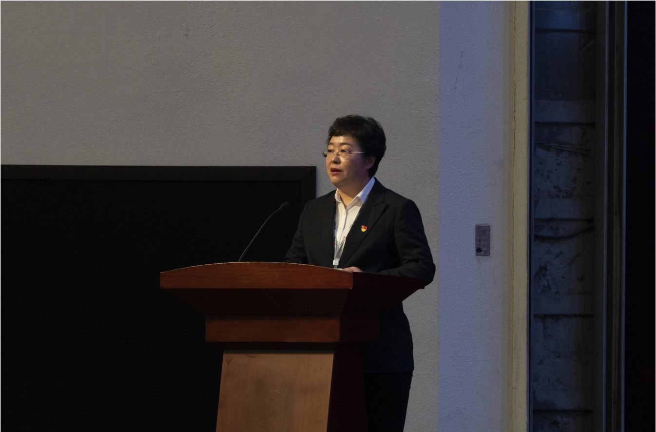 “襄盛举 聚合力 创佳绩”pa集团官网集团、温泉集团、公服集团2022年表彰大会隆重举行